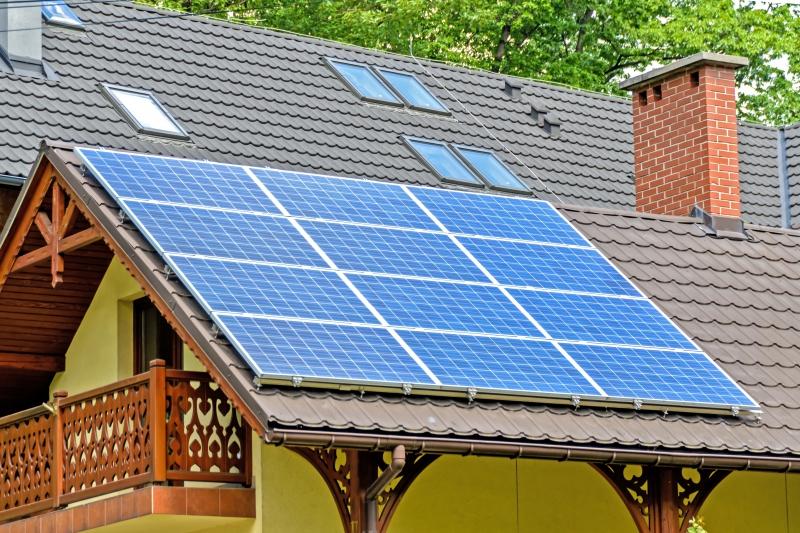 chauffagiste-FLASSANS SUR ISSOLE-min_solar-panels-1477987